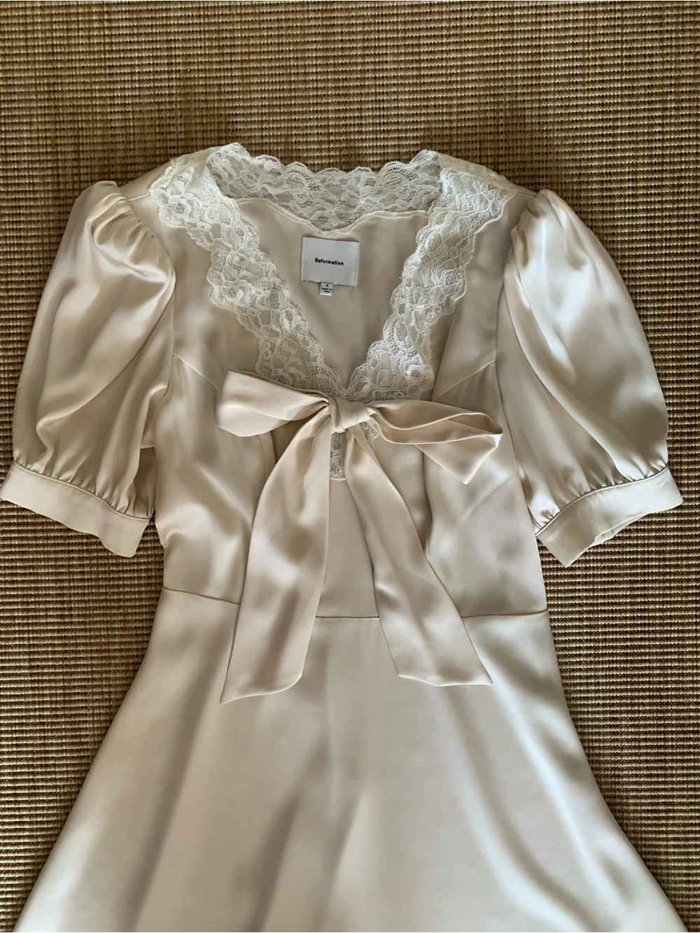 Reformation Avin Lace Silky Satin Ribbon Bow Short Puff Sleeve Mini Dress Cream - Picture 3 of 7